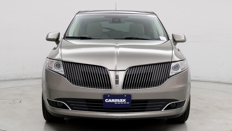 2016 Lincoln MKT  5