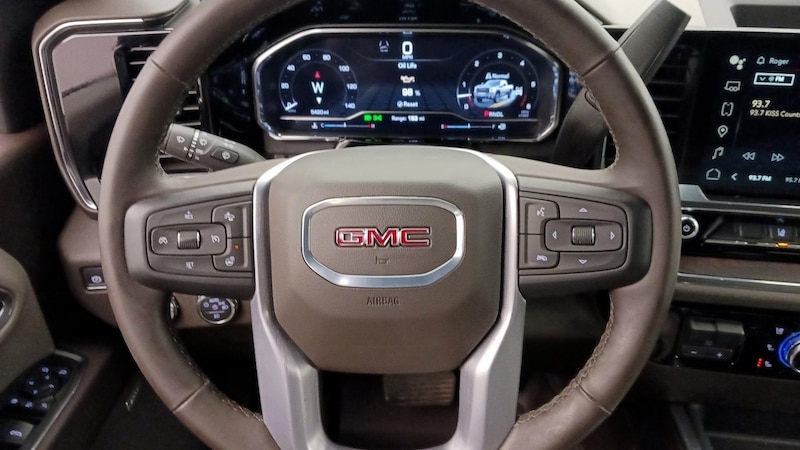 2024 GMC Sierra 3500 SLT 10