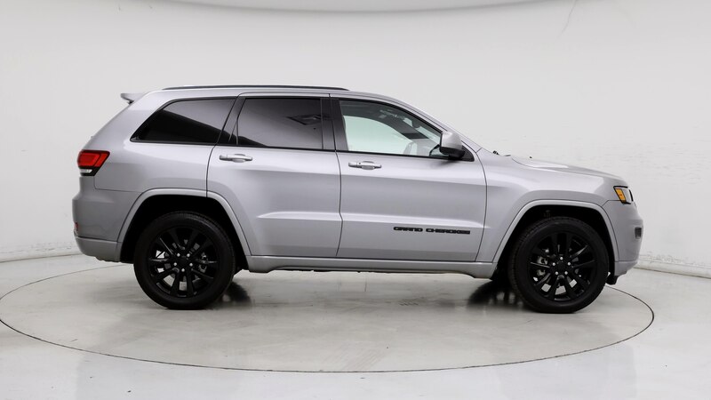 2020 Jeep Grand Cherokee Altitude 7