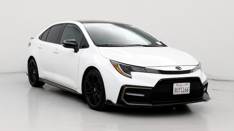 2021 Toyota Corolla SE Hero Image