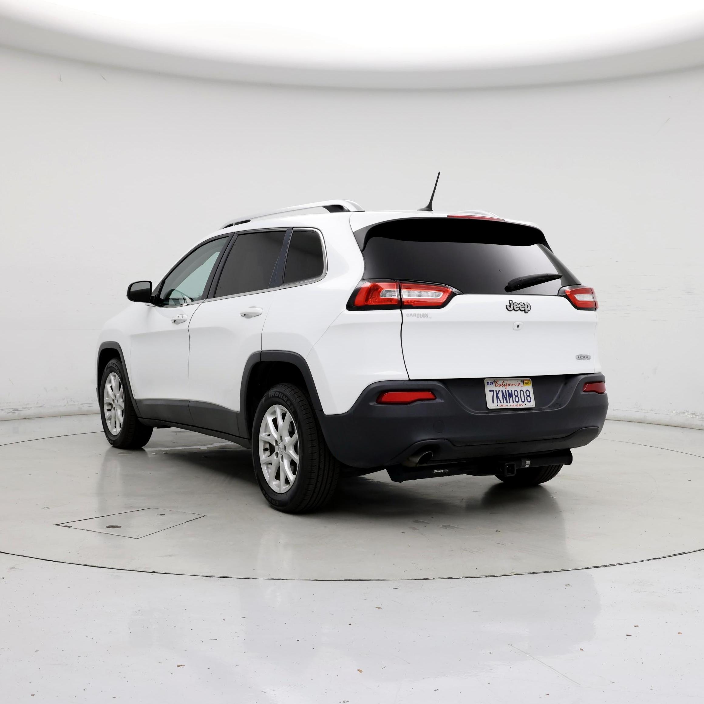 Thumbnail: 2015 Jeep Cherokee - 2