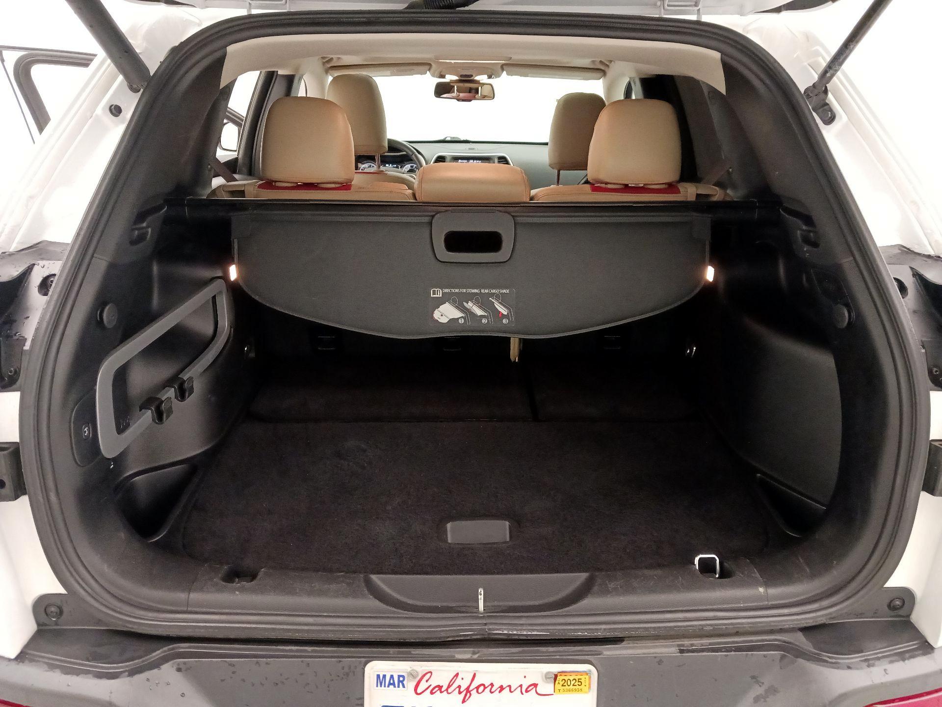 Thumbnail: 2015 Jeep Cherokee - 21