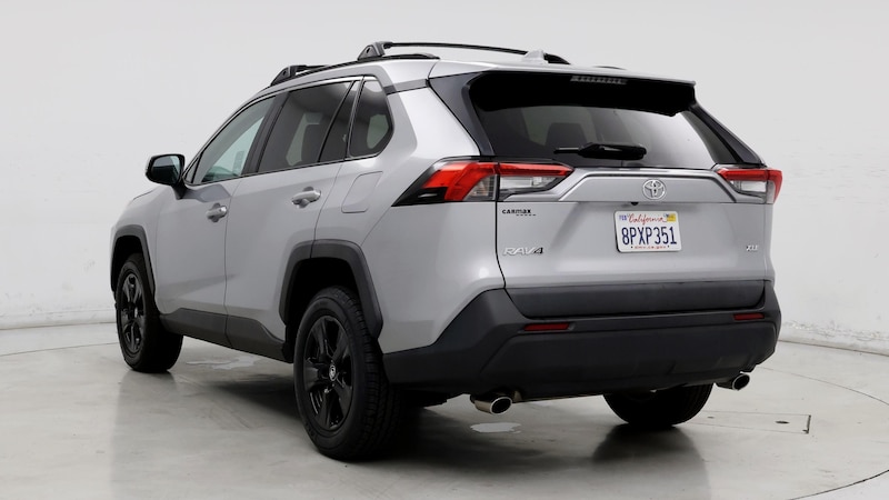 2020 Toyota RAV4 XLE 2