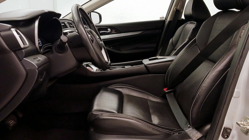 2017 Nissan Maxima SV 11