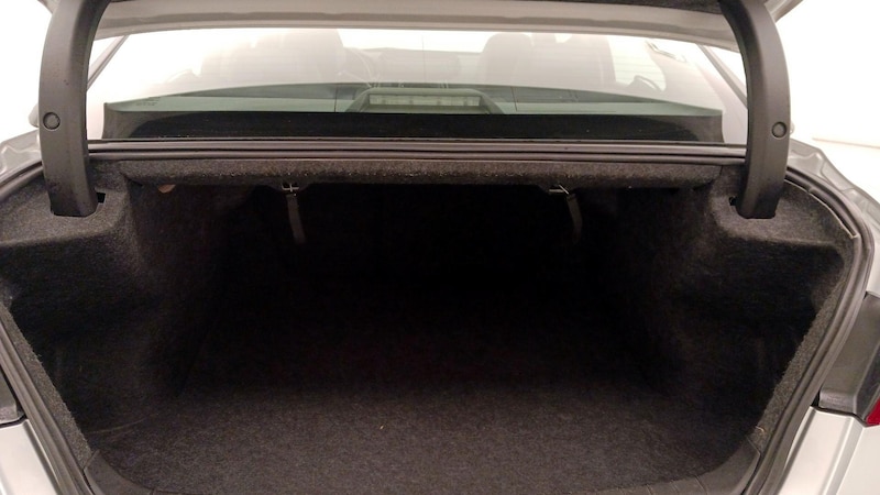 2017 Nissan Maxima SV 21