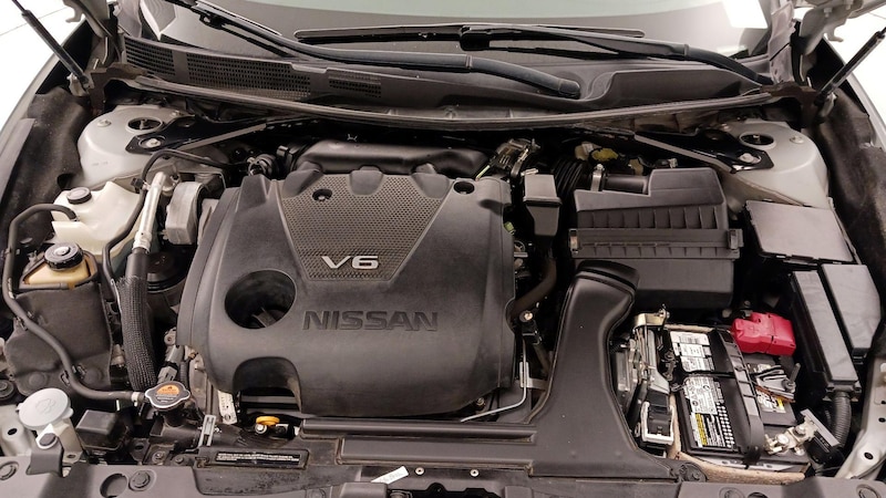 2017 Nissan Maxima SV 22