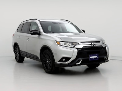 2020 Mitsubishi Outlander LE -
                Milwaukee, WI