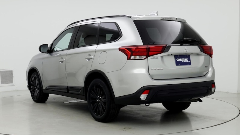 2020 Mitsubishi Outlander LE 2