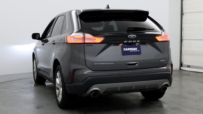 2022 Ford Edge Titanium 7