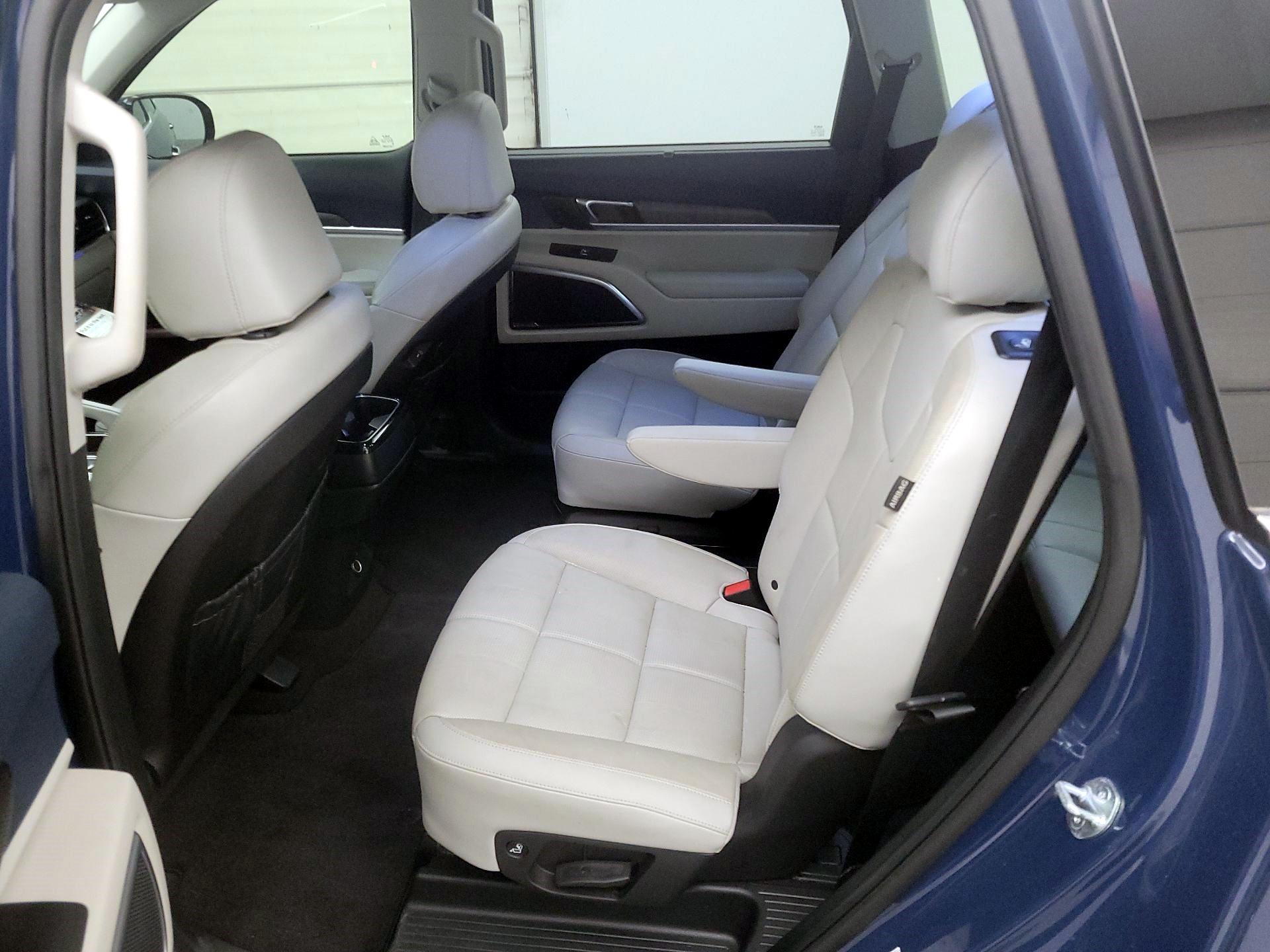 Thumbnail: 2023 Kia Telluride - 20