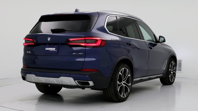 2022 BMW X5 sDrive40i 8