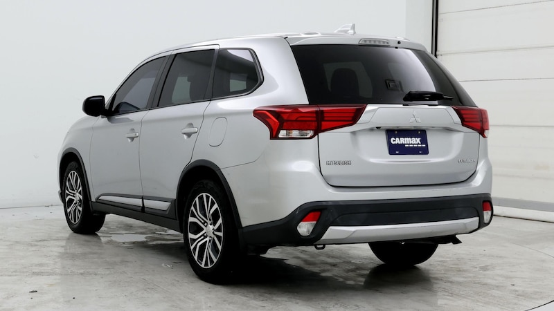 2018 Mitsubishi Outlander ES 2