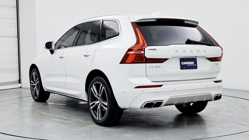 2019 Volvo XC60 T5 Momentum 2