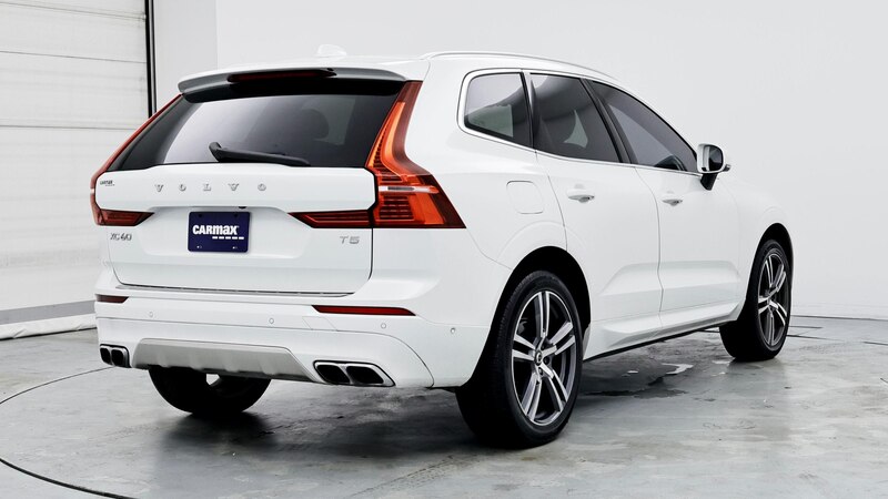 2019 Volvo XC60 T5 Momentum 8