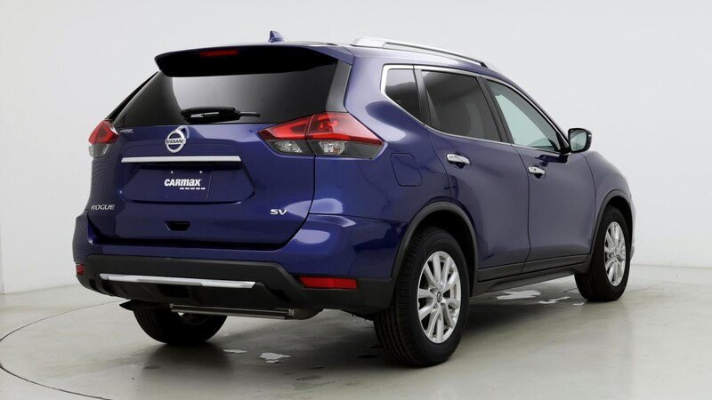 2018 Nissan Rogue SV 8