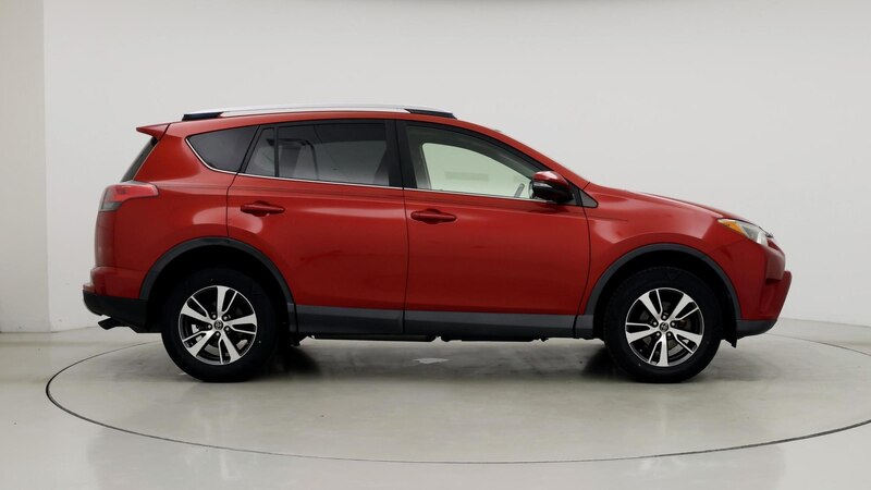 2016 Toyota RAV4 XLE 7