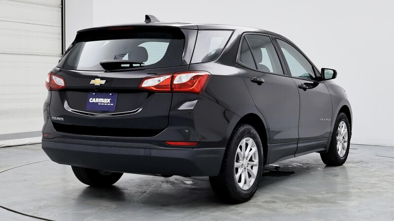 2019 Chevrolet Equinox LS 8