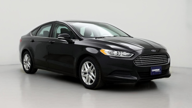 2013 Ford Fusion SE Hero Image