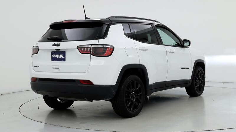 2024 Jeep Compass Latitude 8