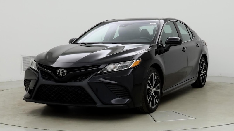 2018 Toyota Camry SE 4