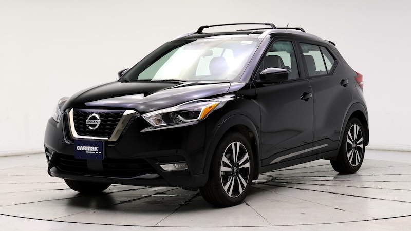 2020 Nissan Kicks SR 4