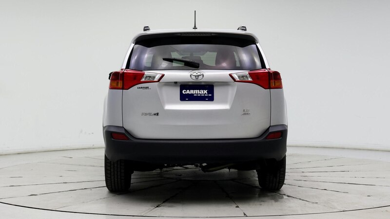 2014 Toyota RAV4 LE 6