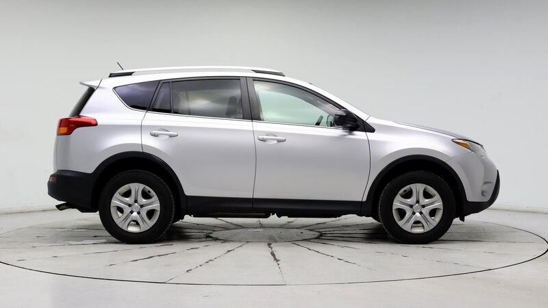 2014 Toyota RAV4 LE 7