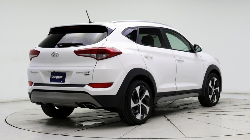 2017 Hyundai Tucson Sport 8