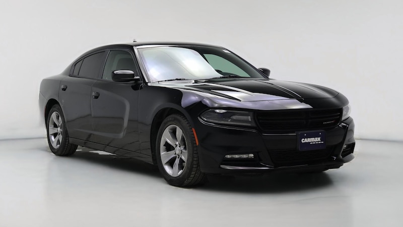 2016 Dodge Charger SXT Hero Image