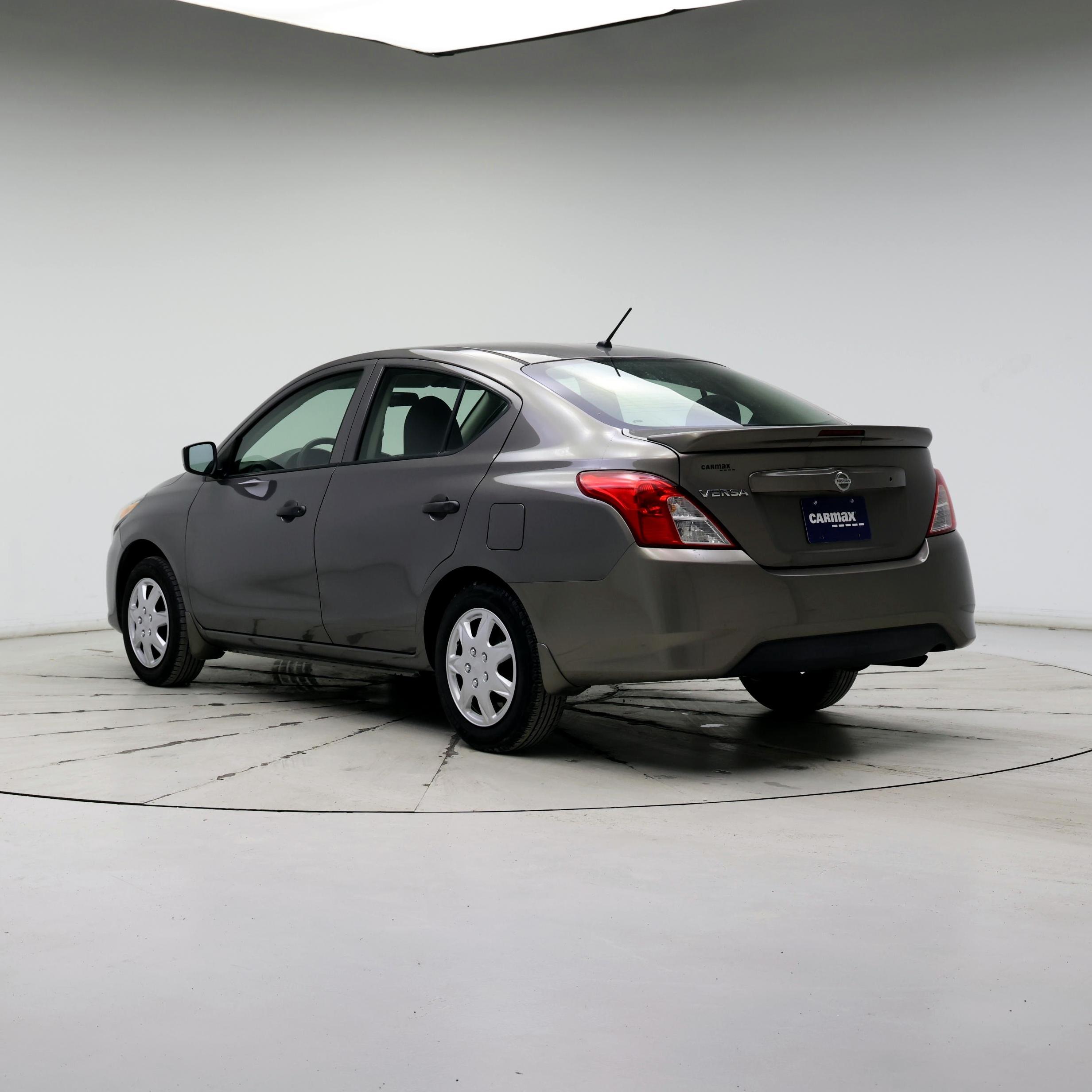Thumbnail: 2017 Nissan Versa - 2