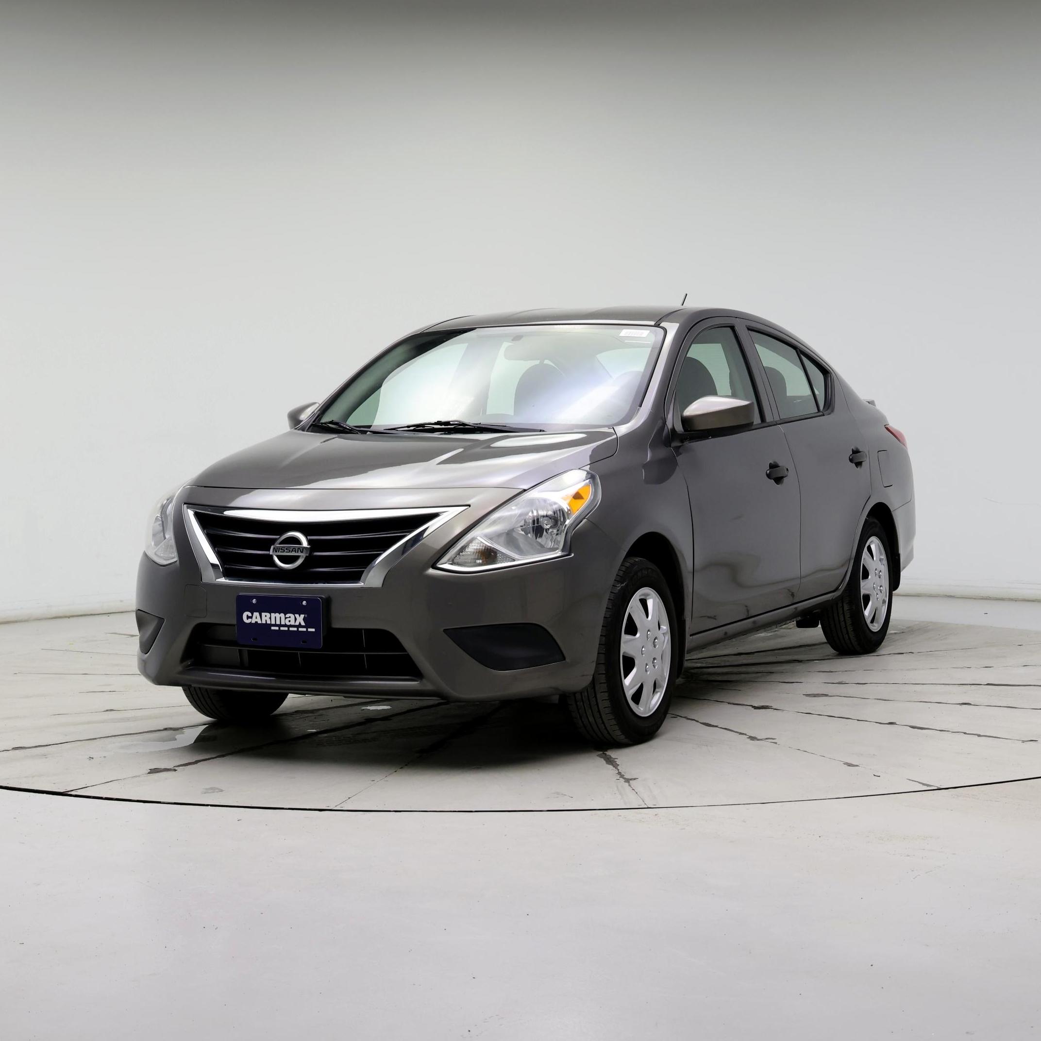 Thumbnail: 2017 Nissan Versa - 4