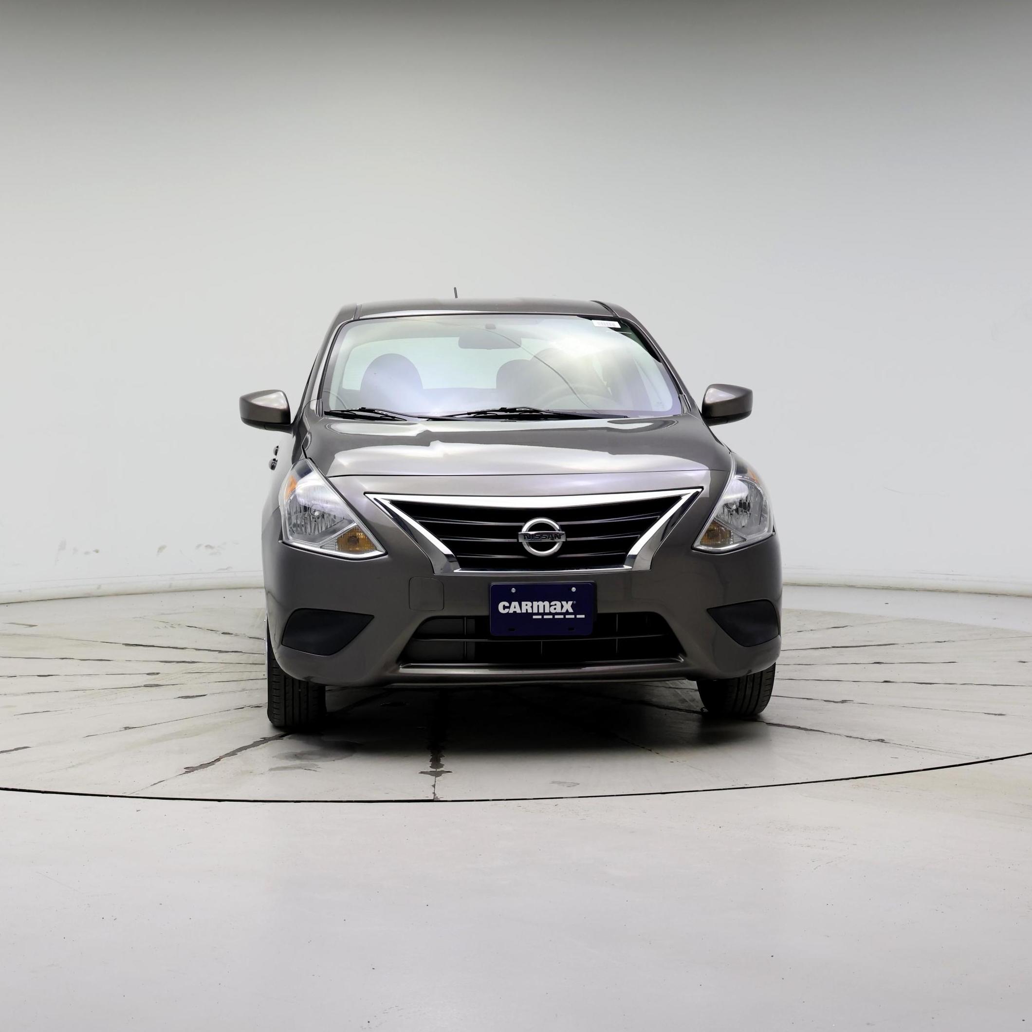 Thumbnail: 2017 Nissan Versa - 5