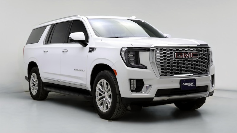 2022 GMC Yukon XL SLT Hero Image