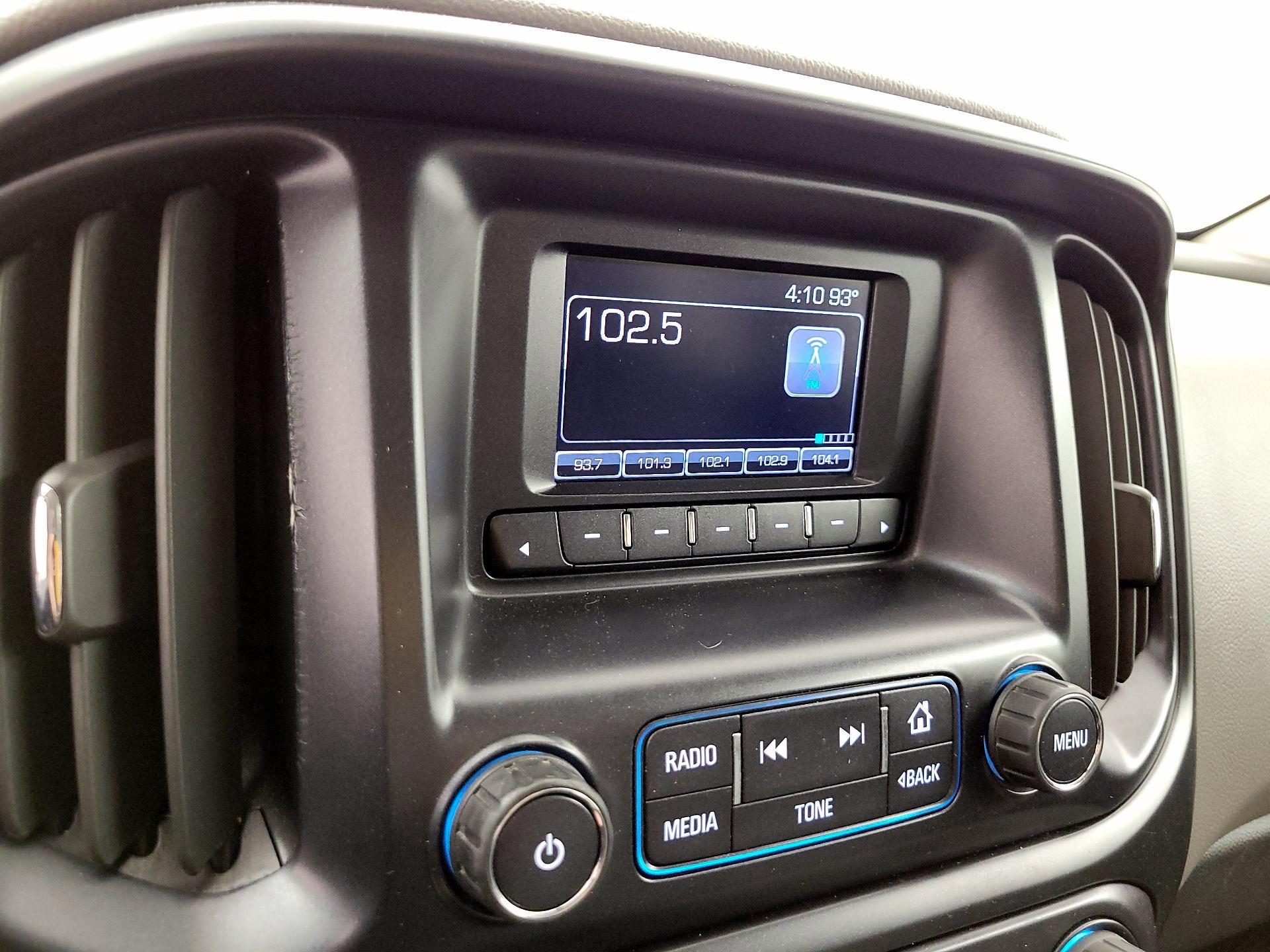 Thumbnail: 2016 Chevrolet Colorado - 15