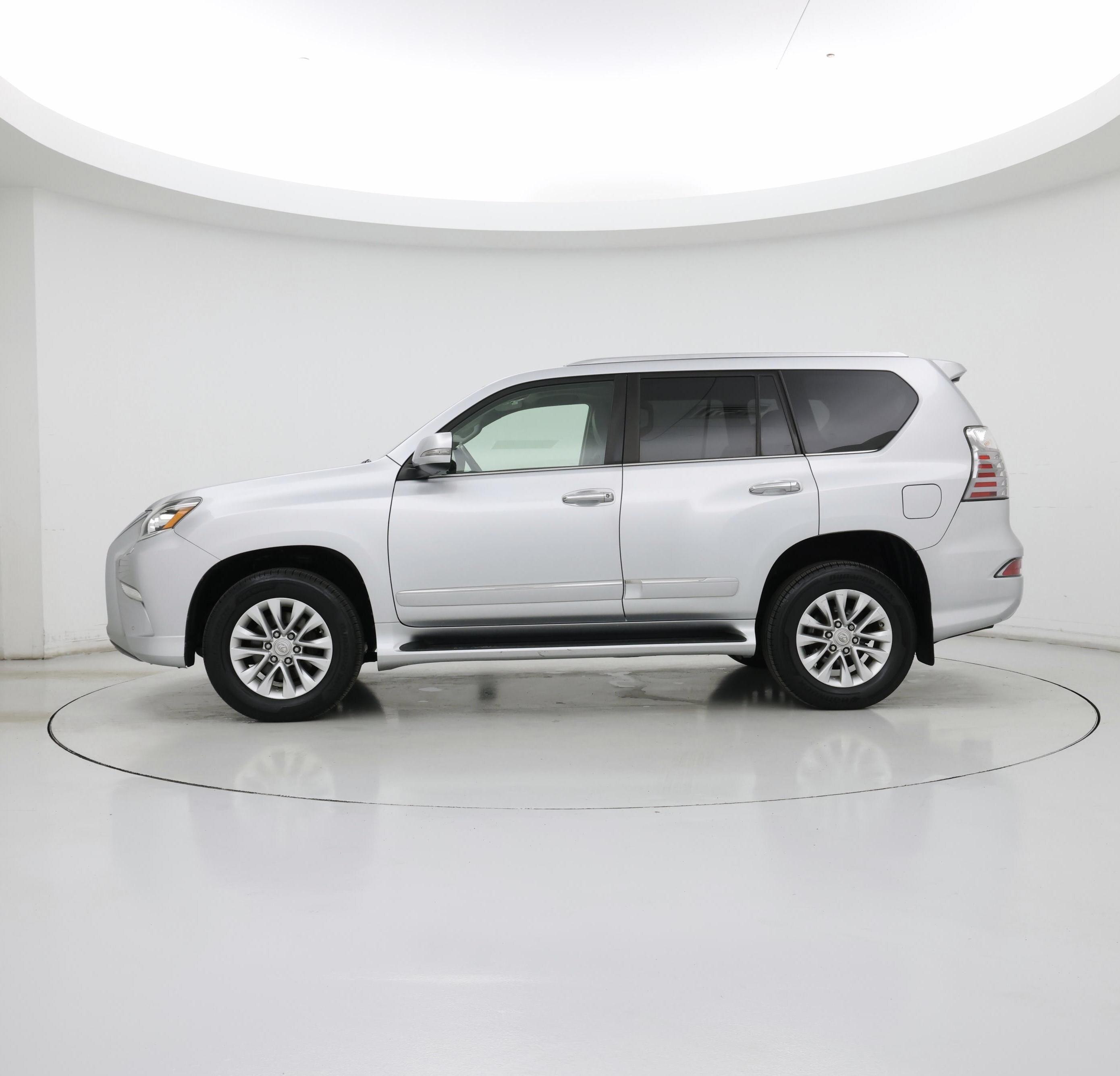 Thumbnail: 2019 Lexus GX - 3