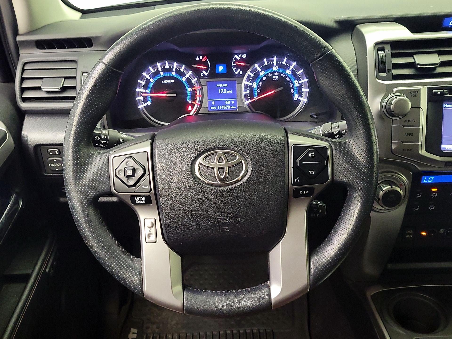 Thumbnail: 2019 Toyota 4Runner - 10