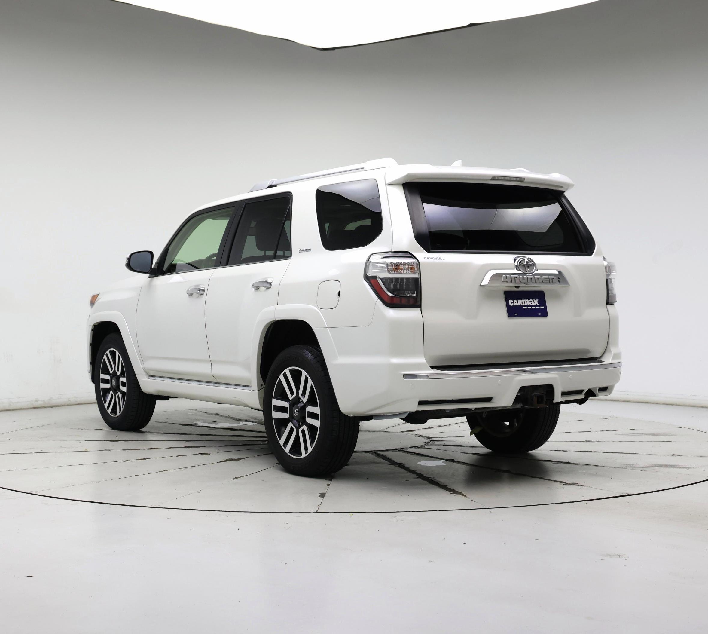 Thumbnail: 2019 Toyota 4Runner - 2