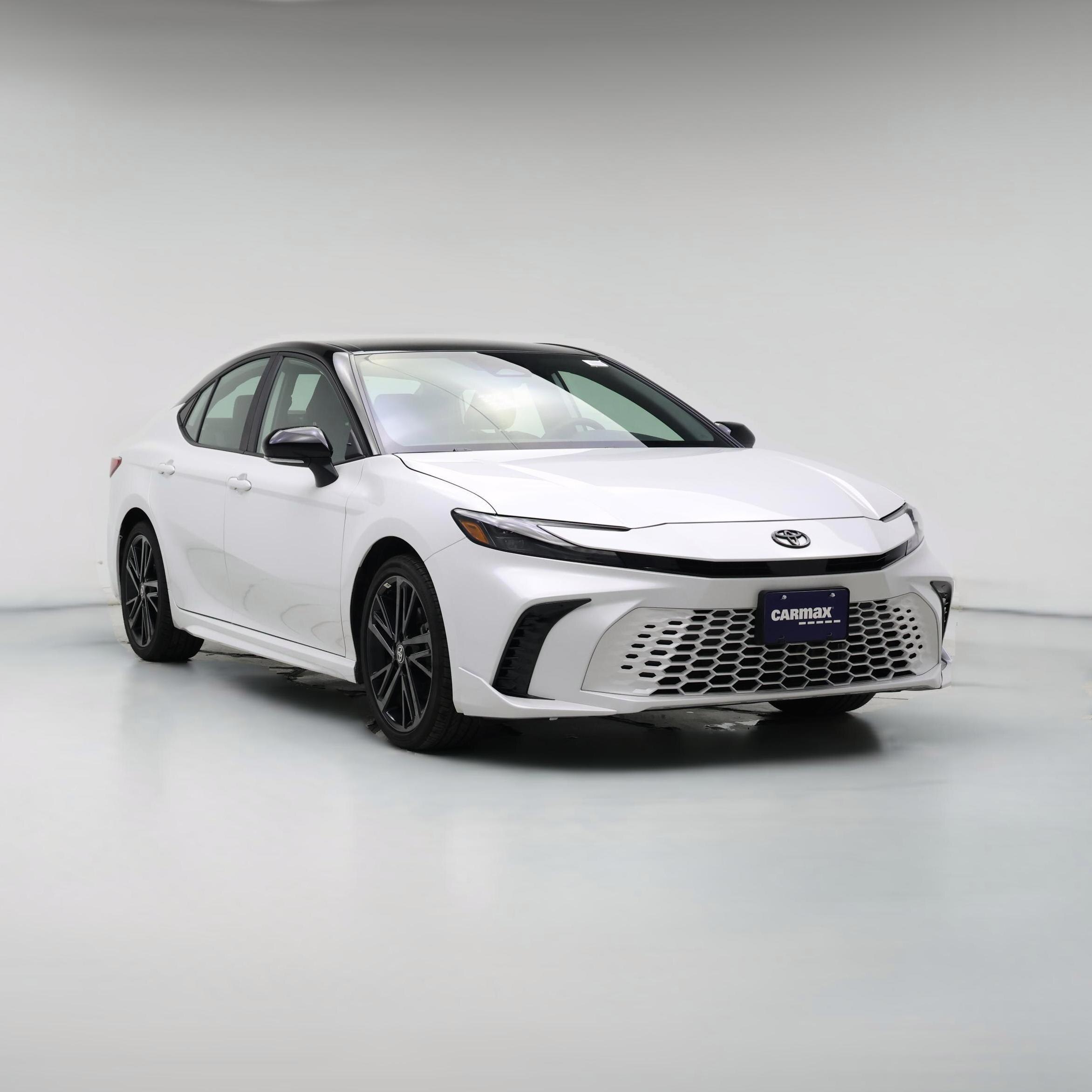 Thumbnail: 2025 Toyota Camry - 1