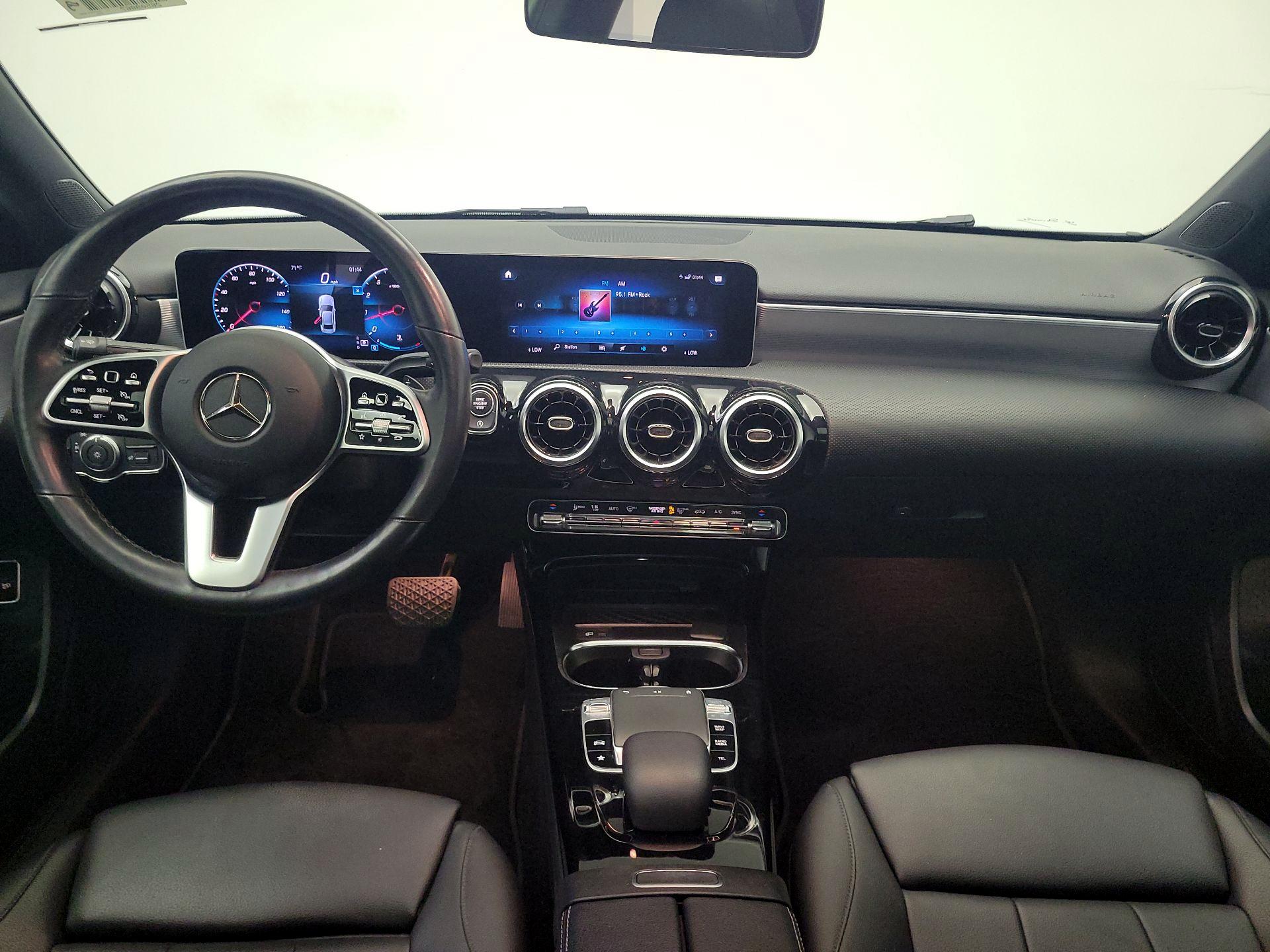 Thumbnail: 2019 Mercedes-Benz A-Class - 9