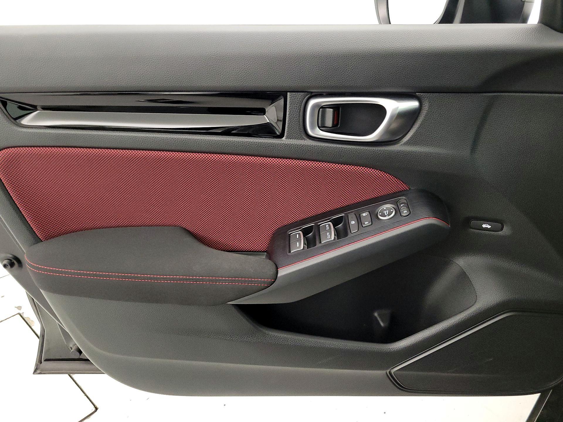 Thumbnail: 2024 Honda Civic - 12