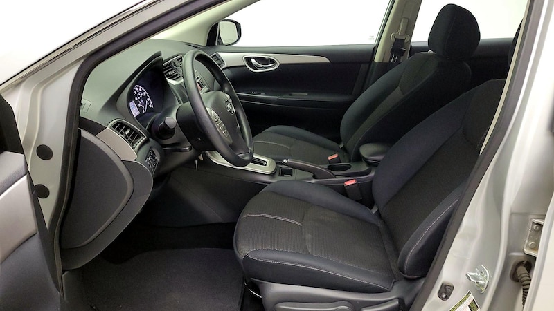 2015 Nissan Sentra S 11