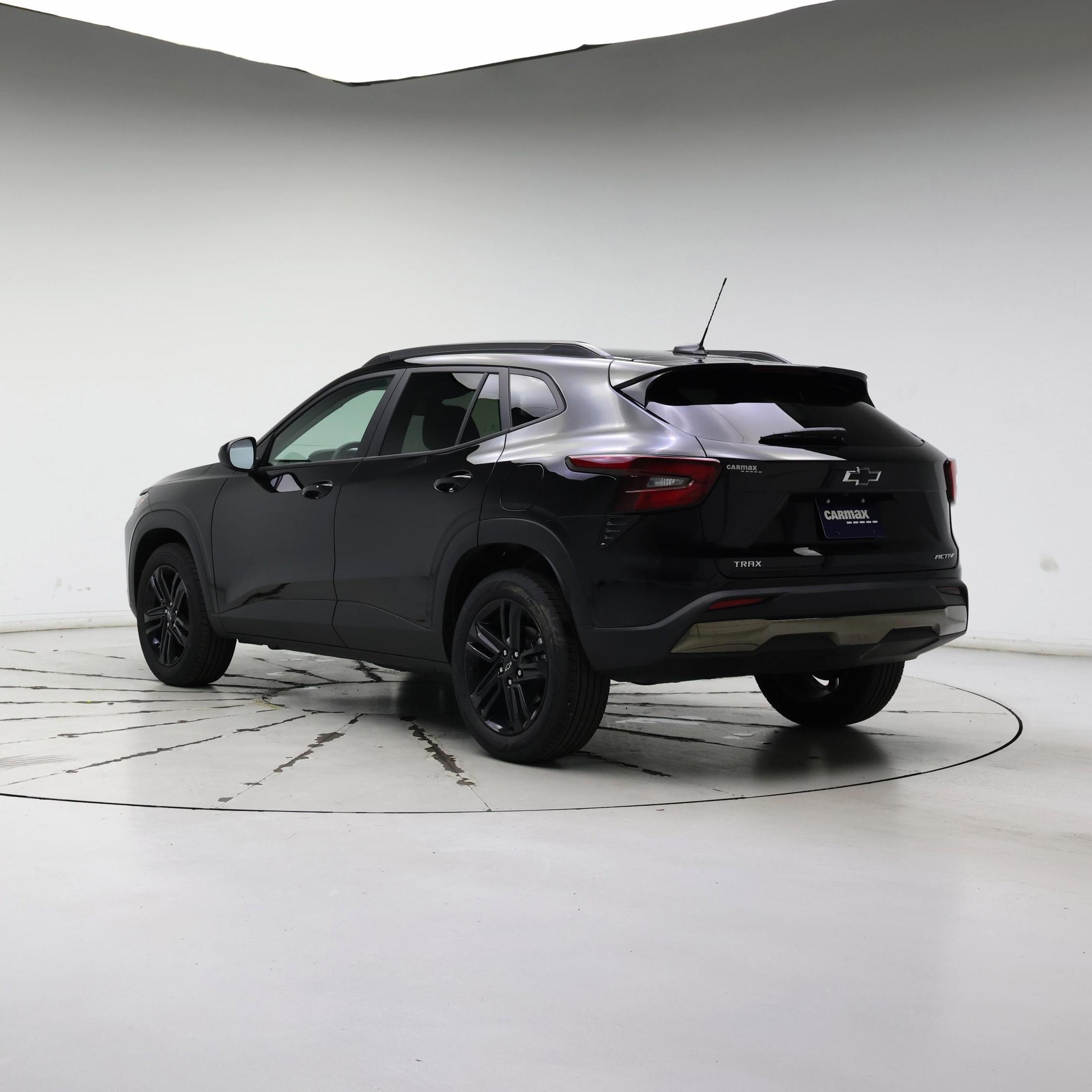 Thumbnail: 2025 Chevrolet Trax - 2