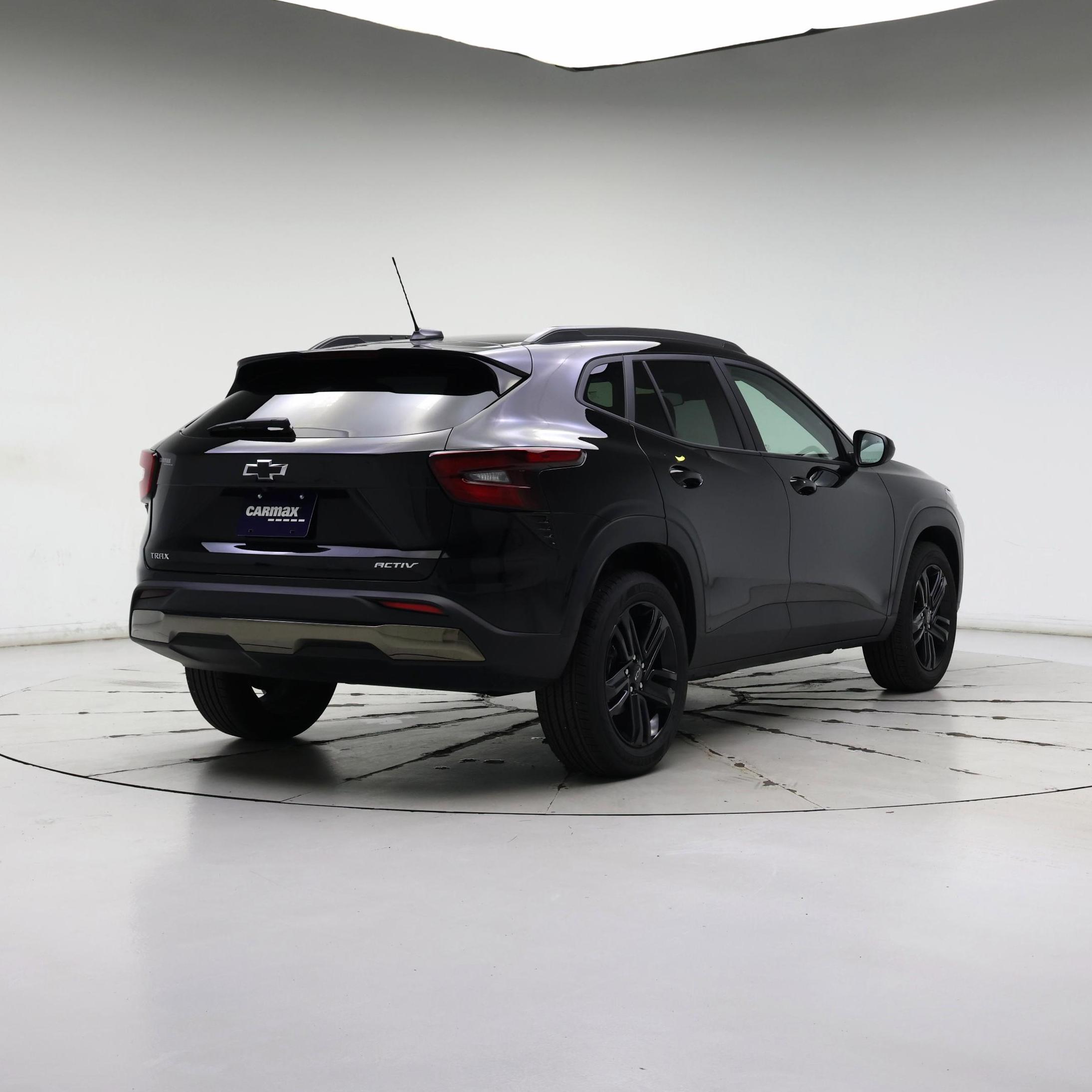 Thumbnail: 2025 Chevrolet Trax - 8