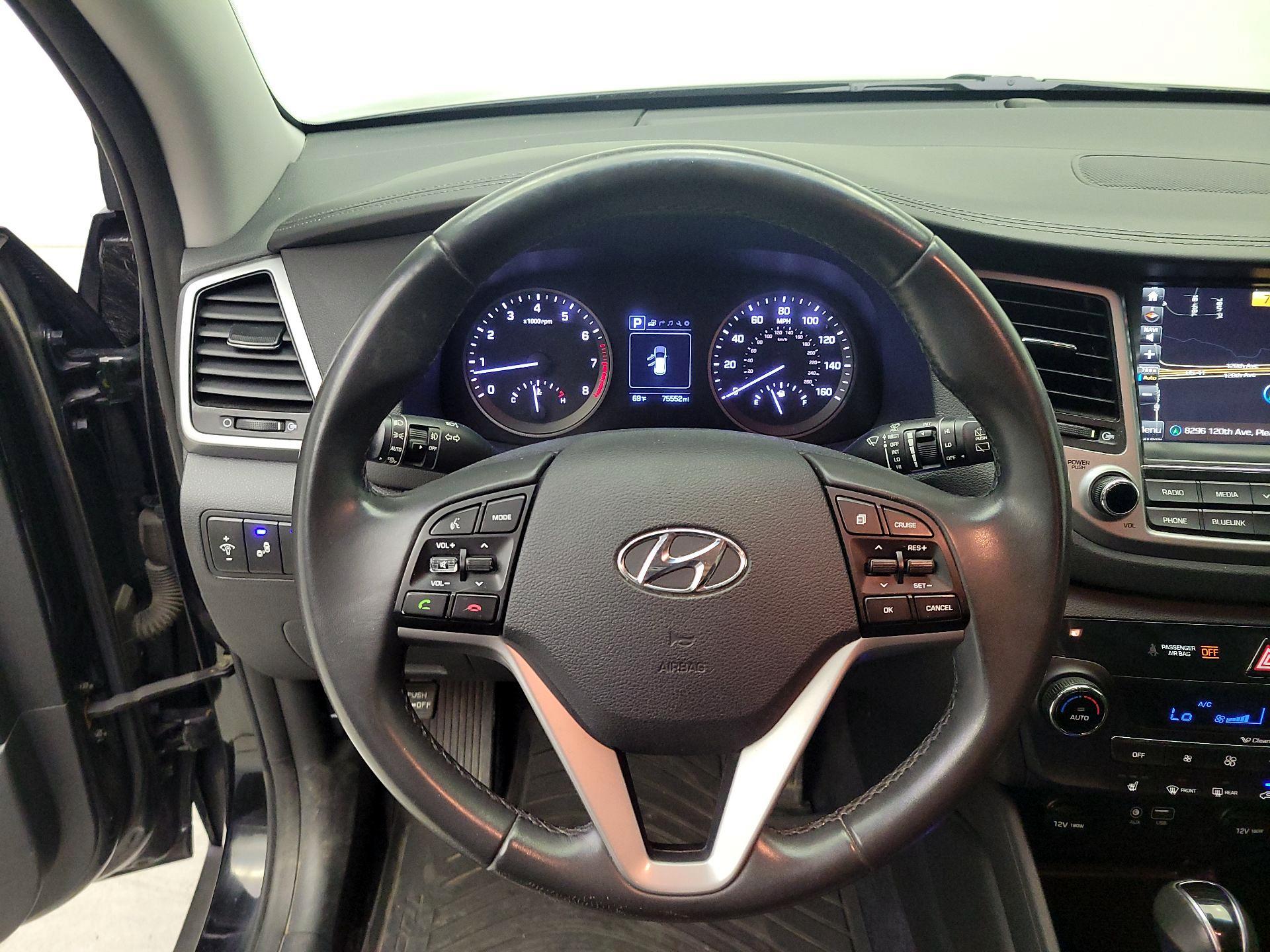 Thumbnail: 2017 Hyundai Tucson - 10