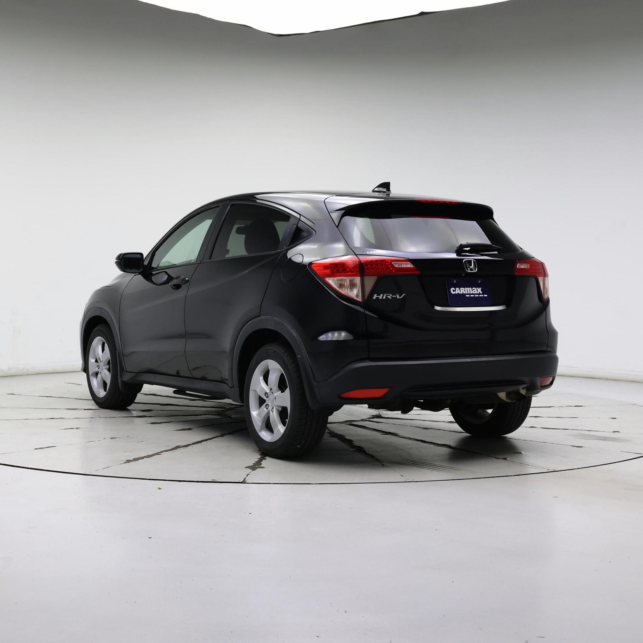 Thumbnail: 2016 Honda HR-V - 2
