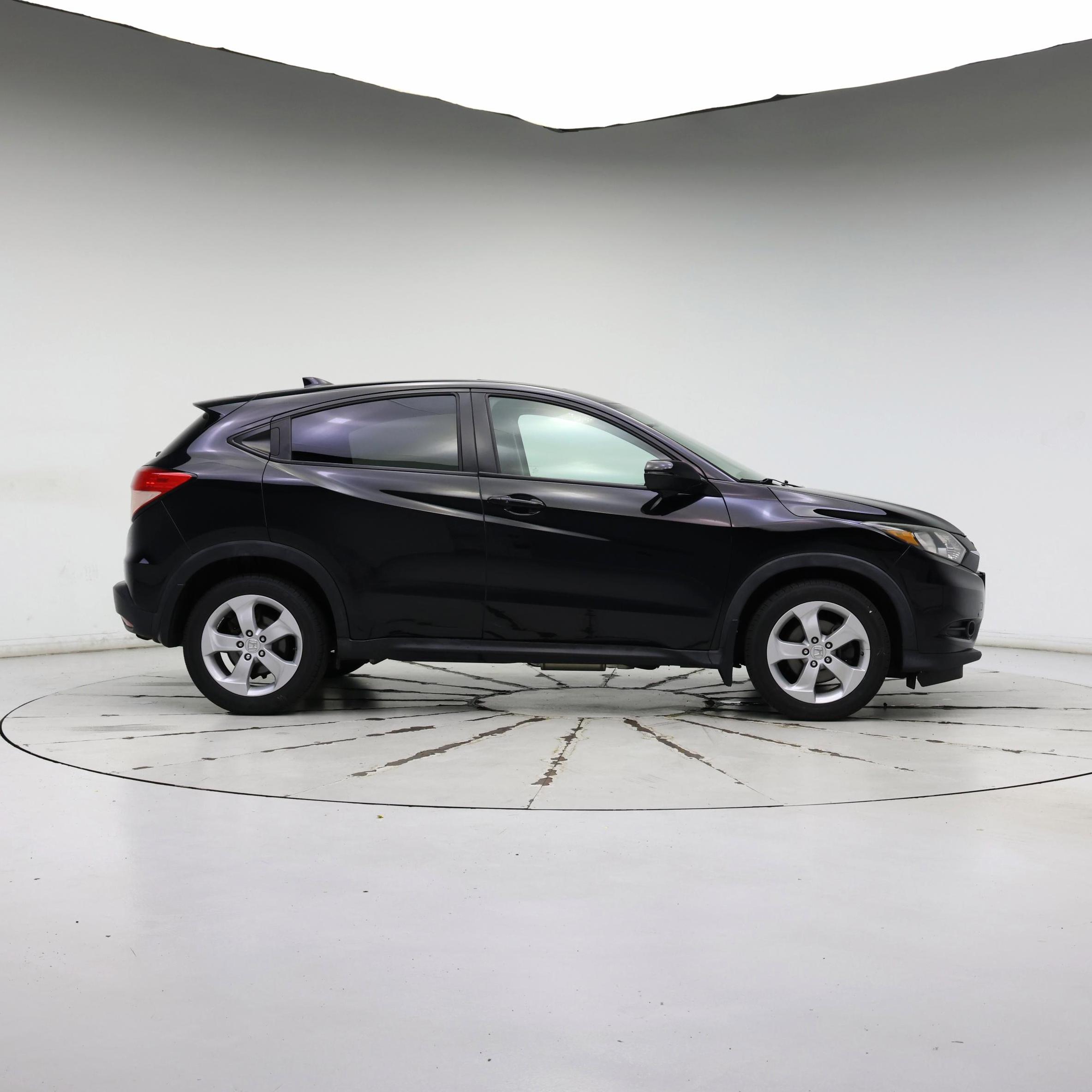 Thumbnail: 2016 Honda HR-V - 7