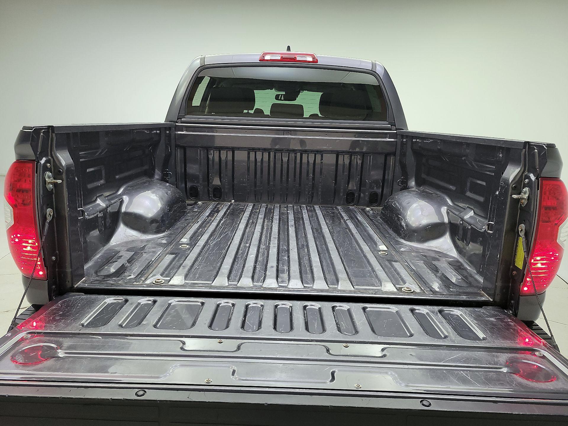 Thumbnail: 2021 Toyota Tundra - 20
