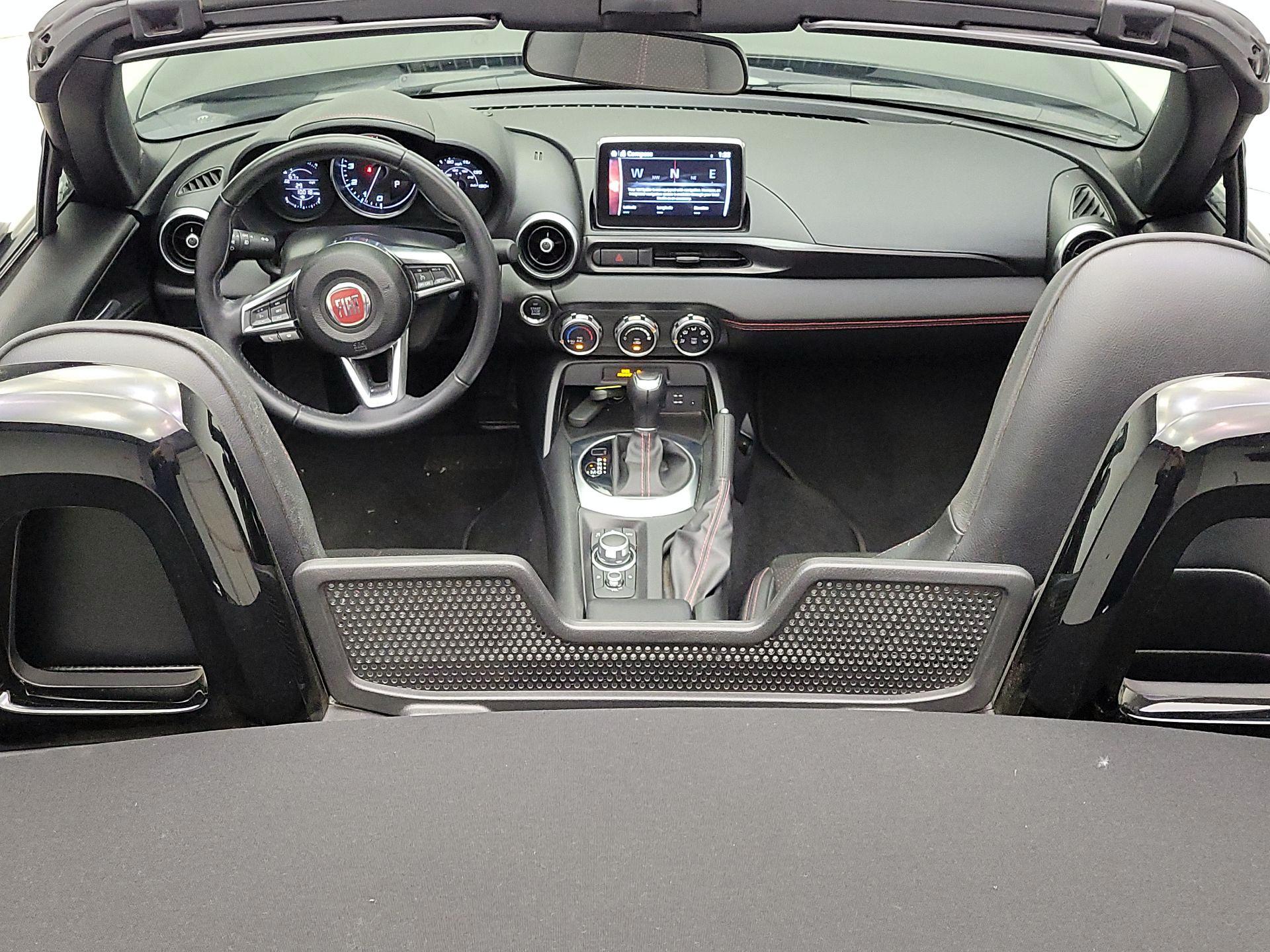 Thumbnail: 2020 Fiat 124 Spider - 9