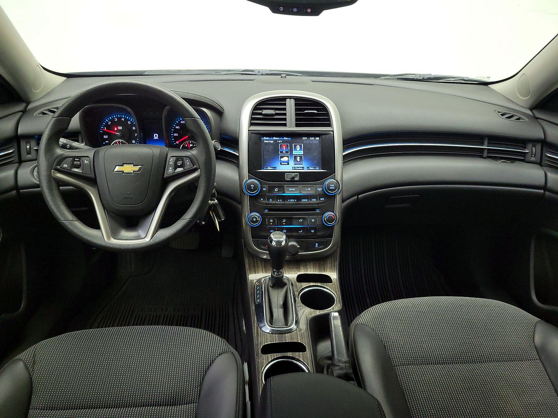 Thumbnail: 2015 Chevrolet Malibu - 9