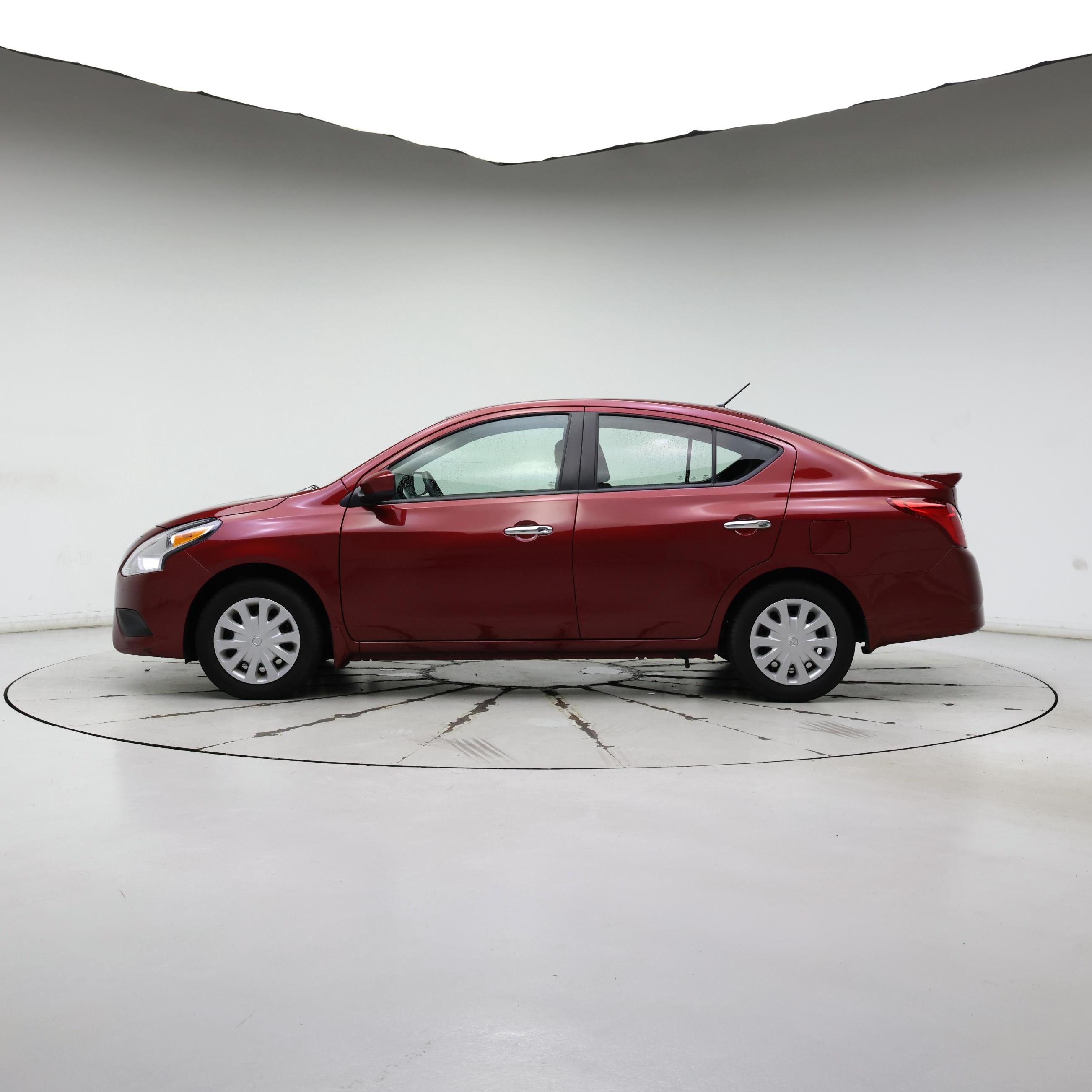 Thumbnail: 2018 Nissan Versa - 3